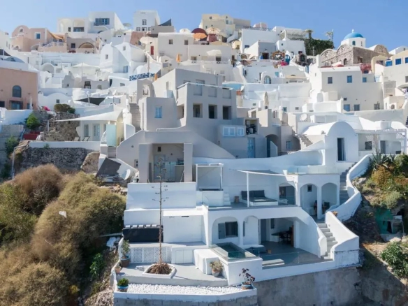 Stunning Sea & Pool View Suite in Santorini | Private Outdoor Kitchen